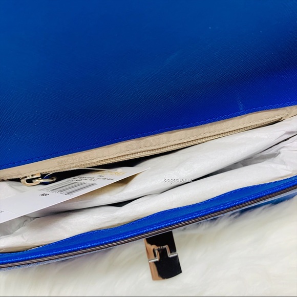Michael Kors flap shoulder electric blue crossbody - Picture 7 of 8